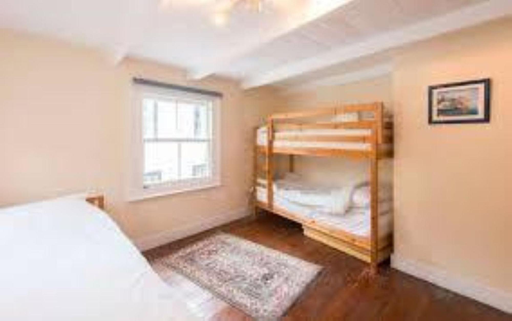 Jacobs Cottage 포트아이작 외부 사진